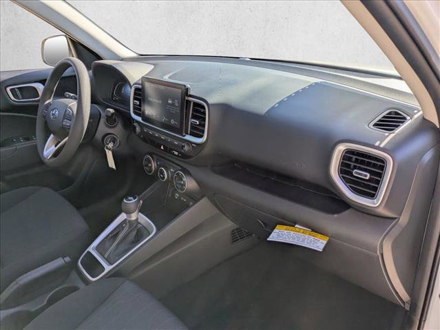 New 2026 Hyundai Venue SE image 22