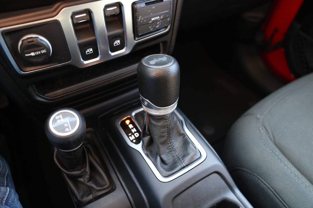 Used 2020 Jeep Wrangler Sport image 25
