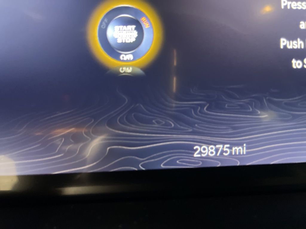 Used 2024 Jeep Grand Cherokee Altitude image 2