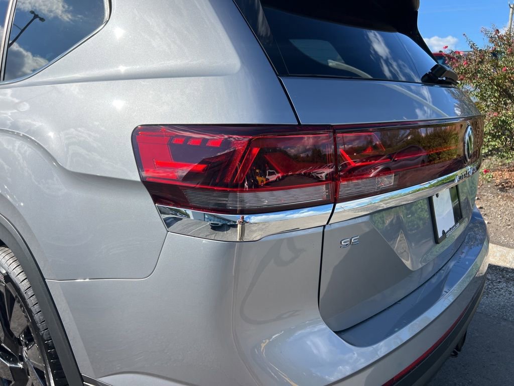 New 2026 Volkswagen Atlas SE image 12