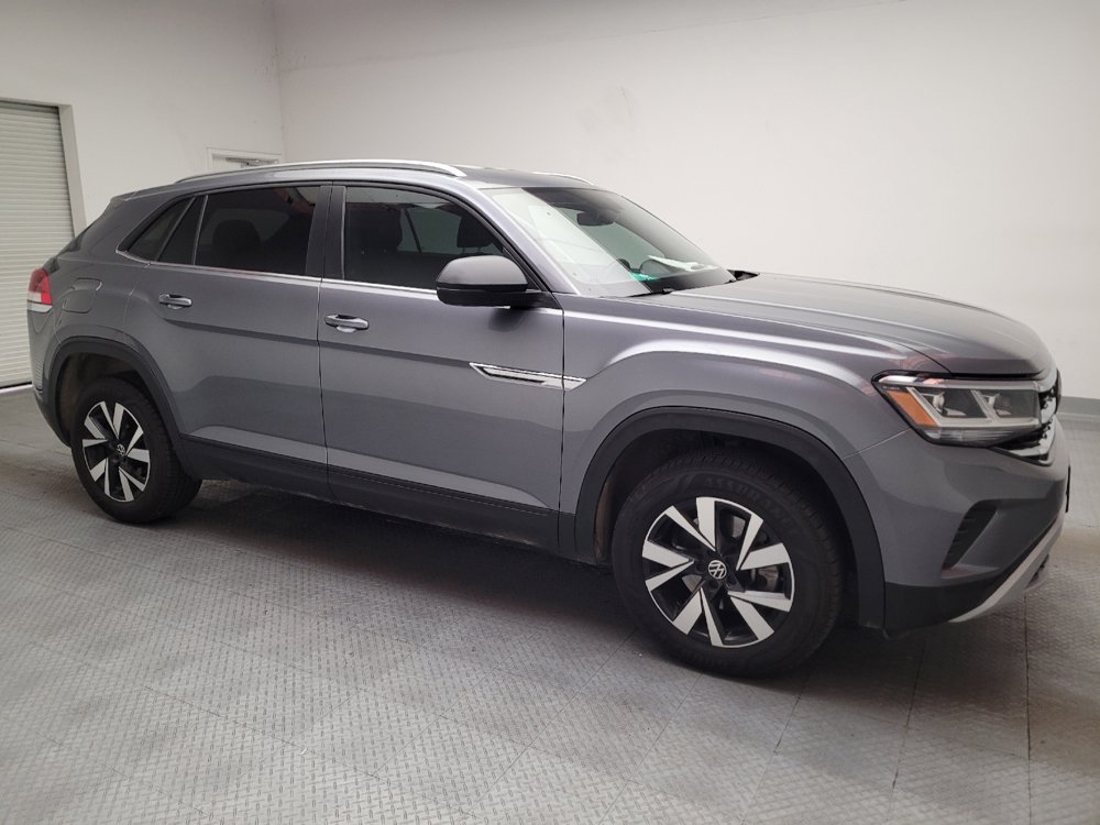 Used 2023 Volkswagen Atlas Cross Sport SE FWD image 11