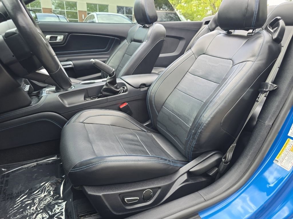 Used 2019 Ford Mustang Premium w/ Equipment Group 201A RWD image 23