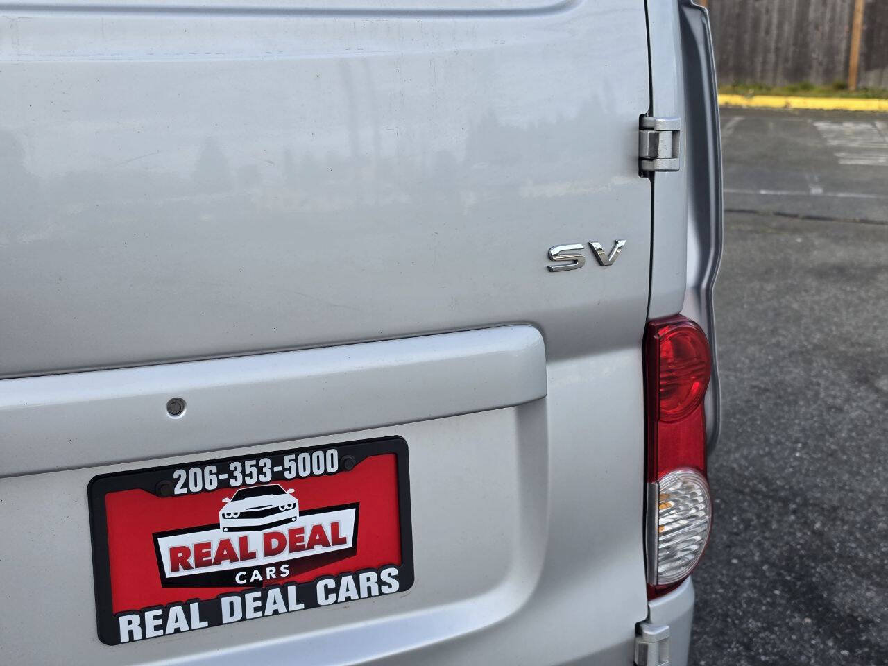 Used 2017 Nissan NV200 SV FWD image 37