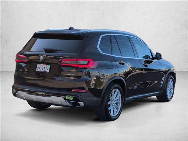 Used 2022 BMW X5 xDrive45e w/ Parking Assistance Package AWD/4WD image 5