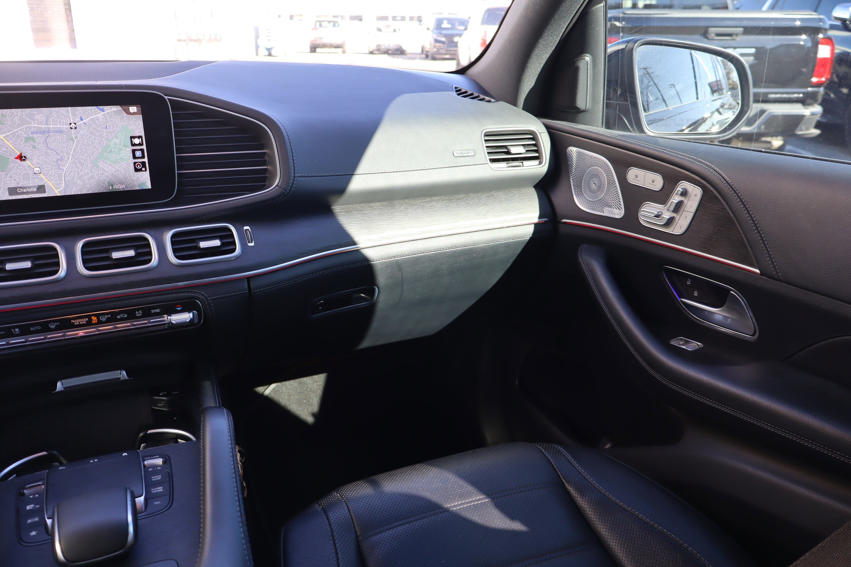 Used 2021 Mercedes-Benz GLS 580 4MATIC image 15