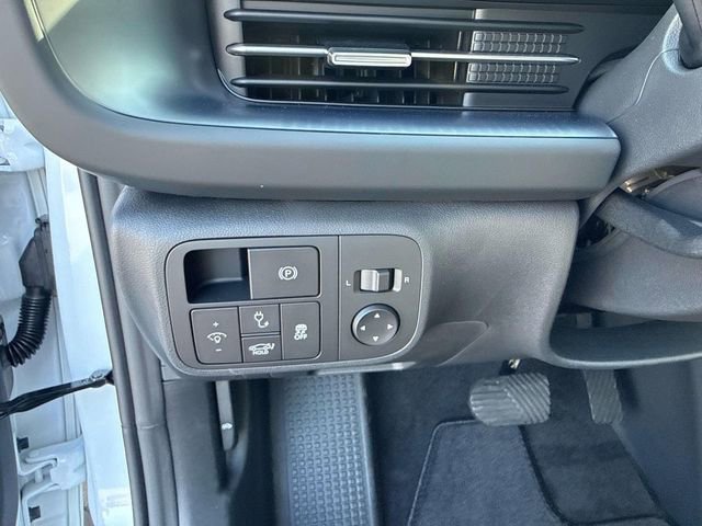 New 2025 Hyundai Ioniq 6 SE image 30