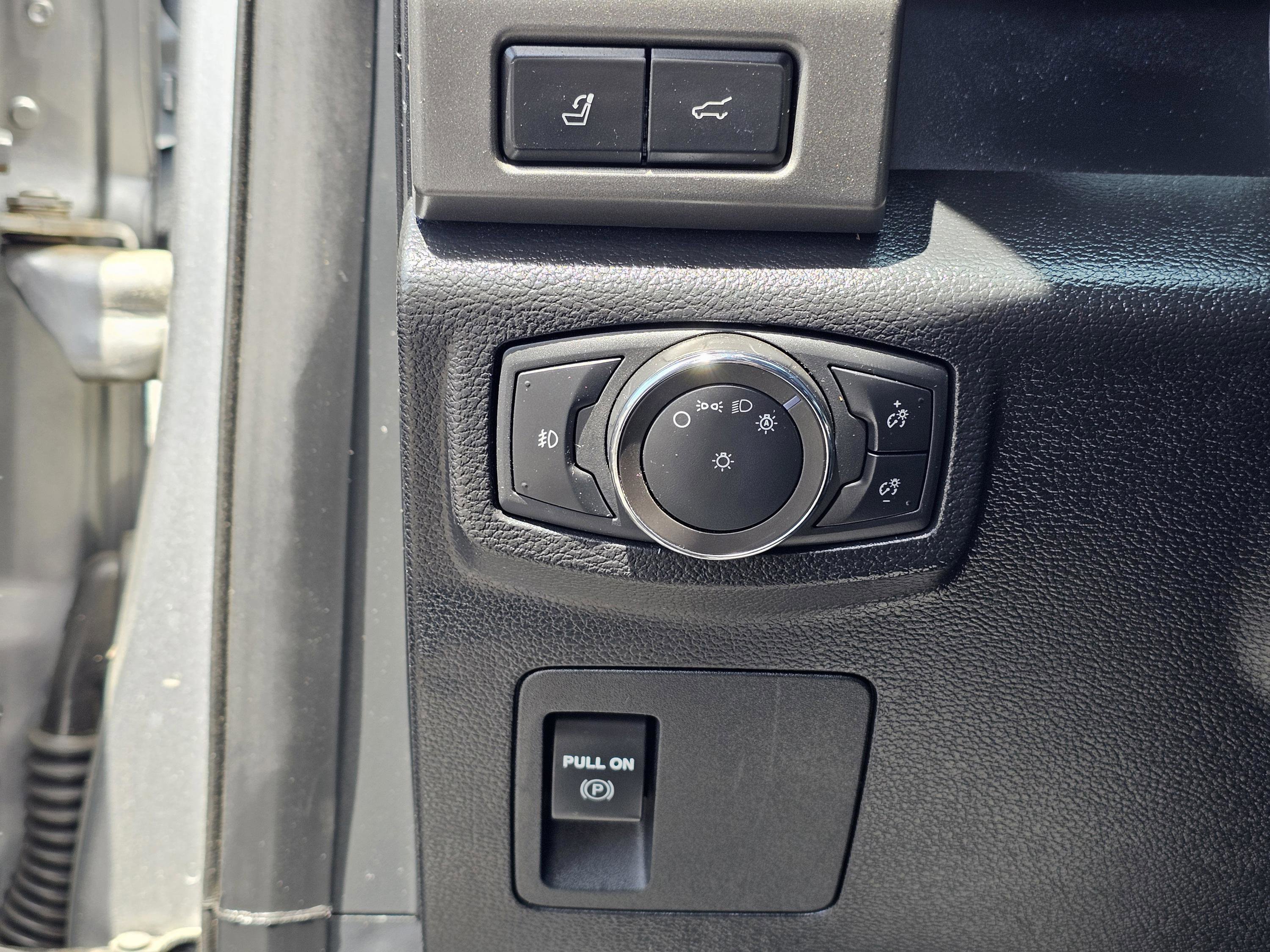 Used 2020 Ford Expedition XLT w/ Equipment Group 202A image 19