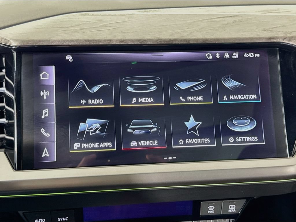 Used 2023 Audi Q4 e-tron Premium Plus RWD image 35