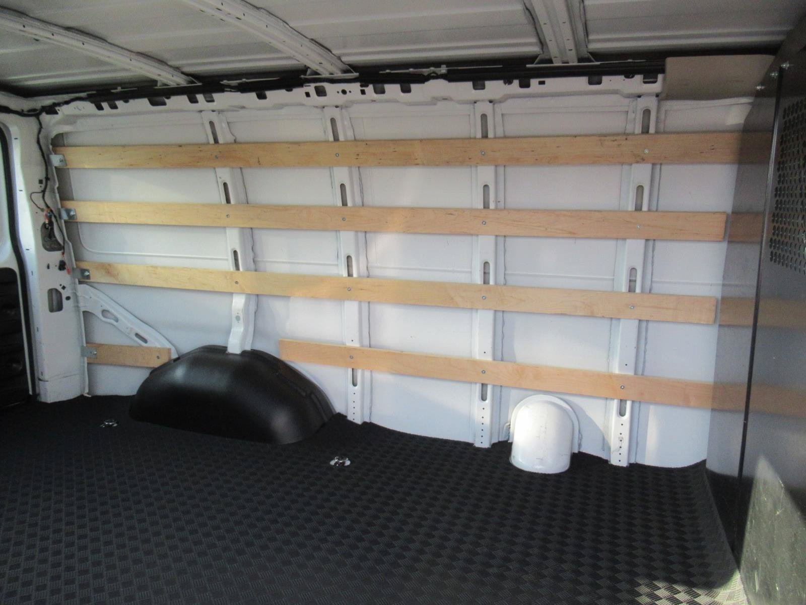 Used 2025 Chevrolet Express 2500 w/ Driver Convenience Package RWD image 12