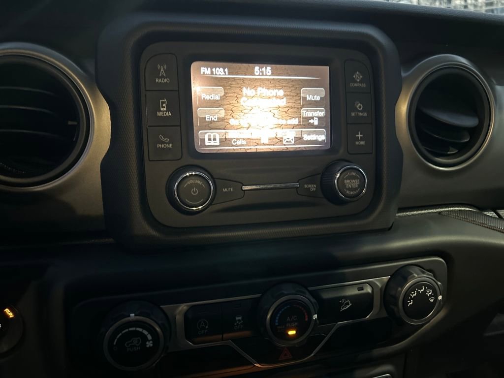 Used 2021 Jeep Wrangler Unlimited Willys image 12