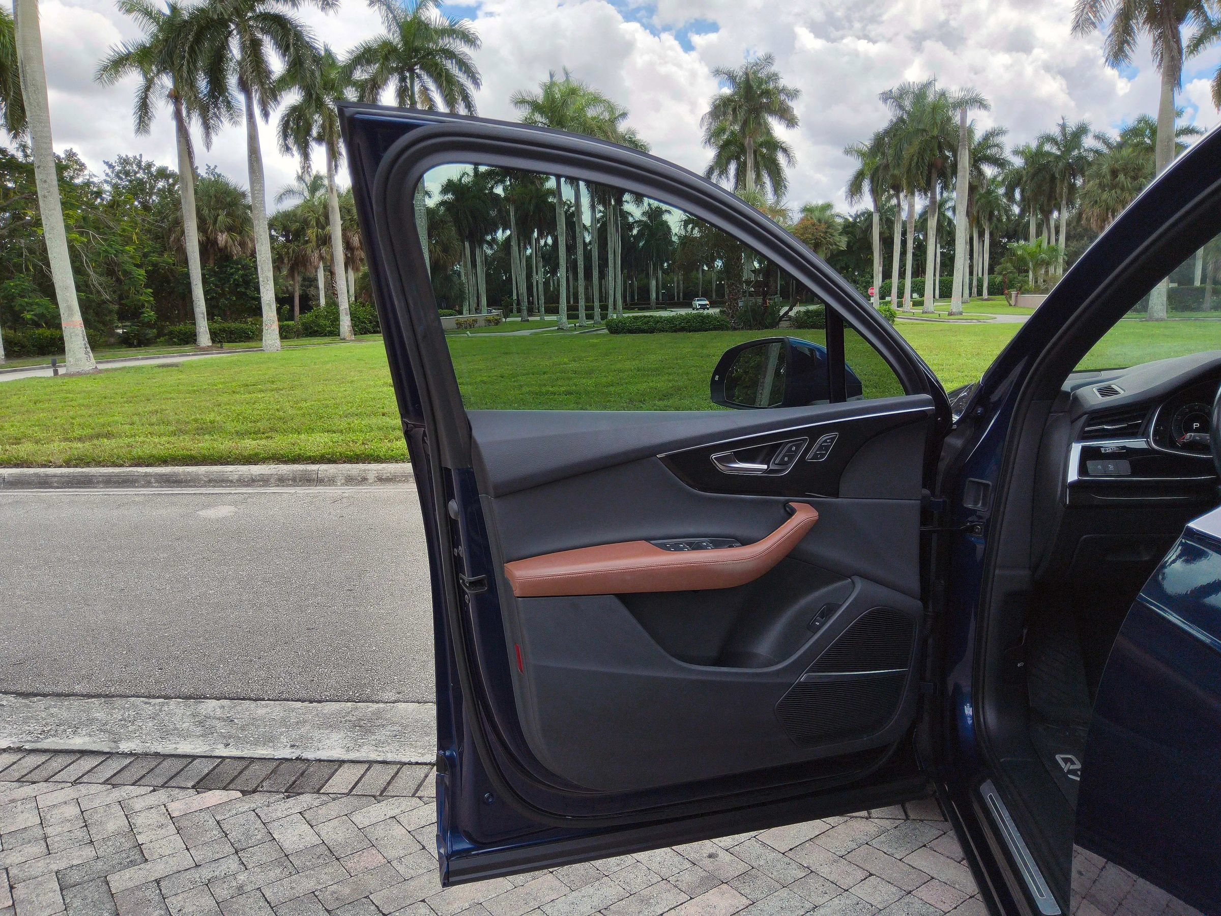 Used 2021 Audi Q7 3.0T Premium Plus AWD/4WD image 27