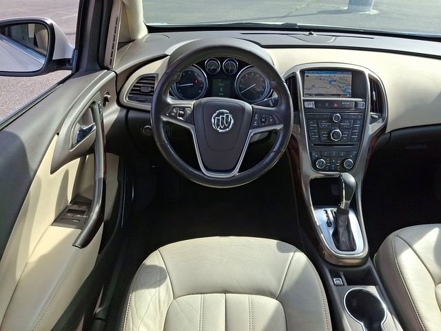 Used 2014 Buick Verano Leather image 11