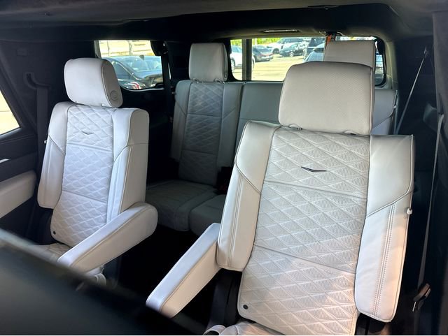 New 2026 Cadillac Escalade V image 18