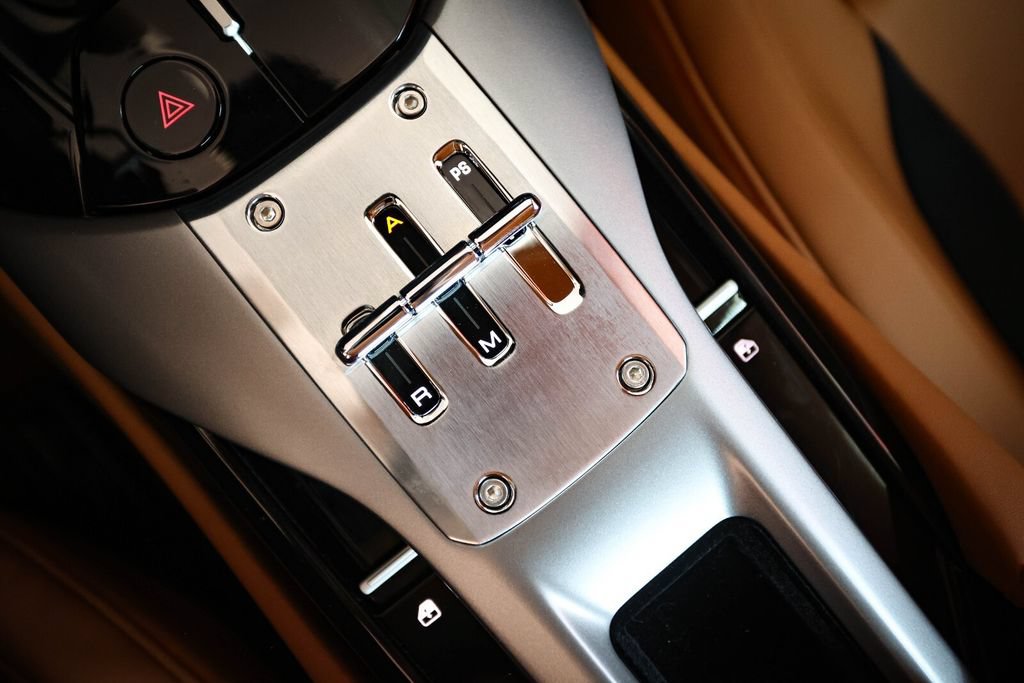 Certified 2025 Ferrari 12Cilindri RWD image 38