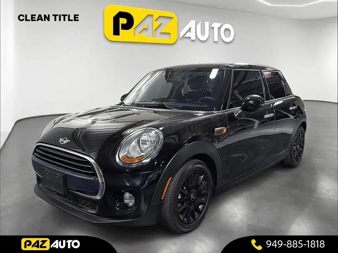 Used 2017 MINI Cooper 4-Door Hardtop image 1