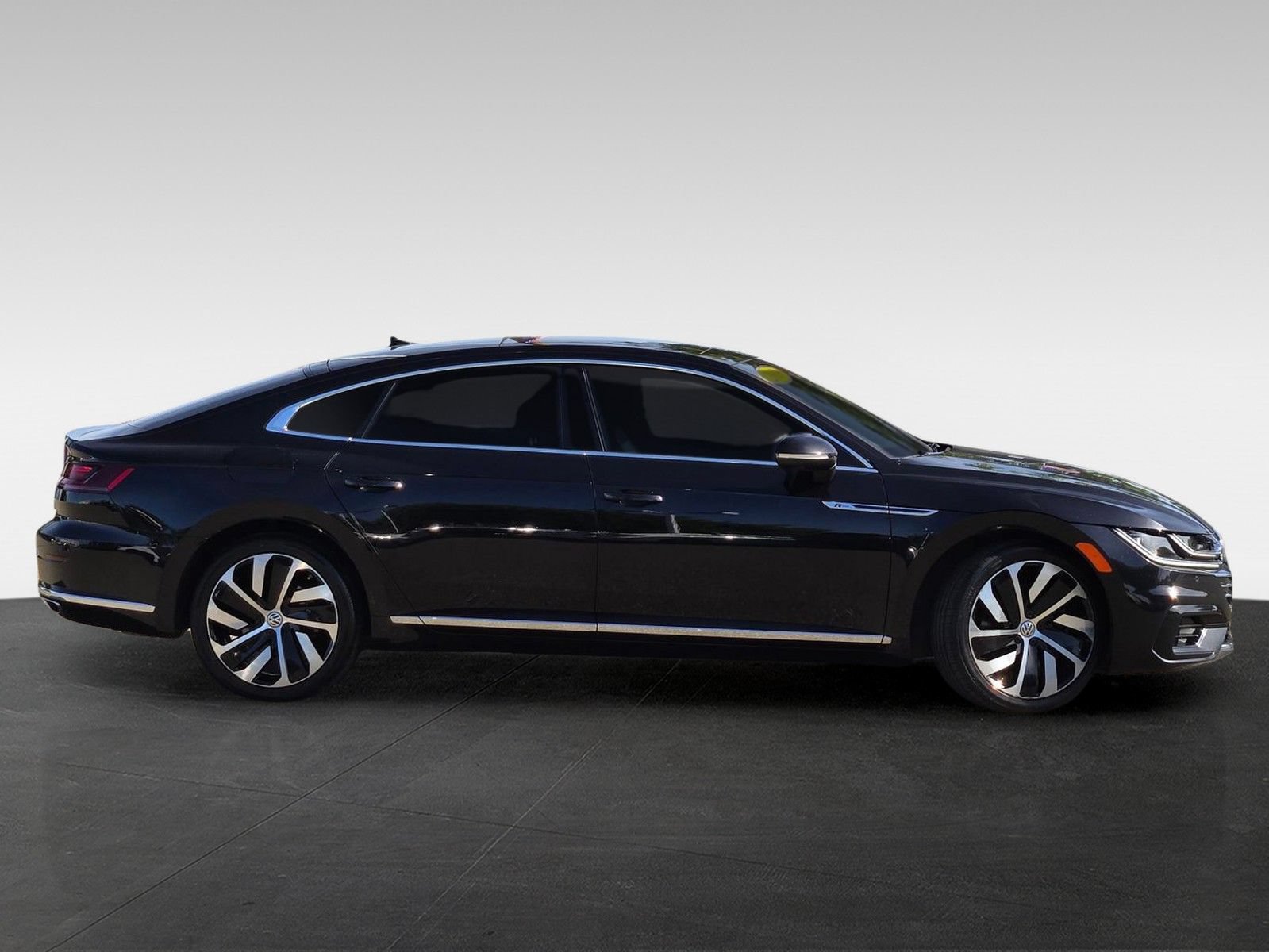 Used 2019 Volkswagen Arteon SEL Premium AWD/4WD image 3