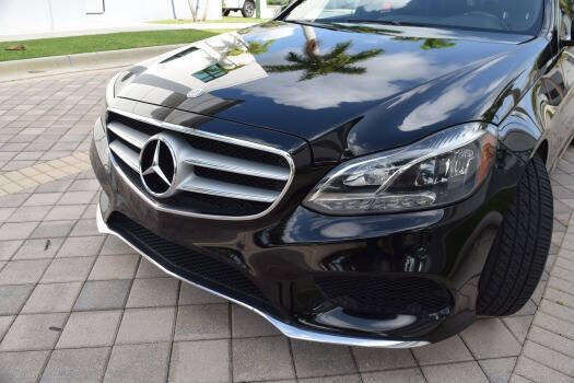 Used 2014 Mercedes-Benz E 250 BlueTEC Sedan image 9