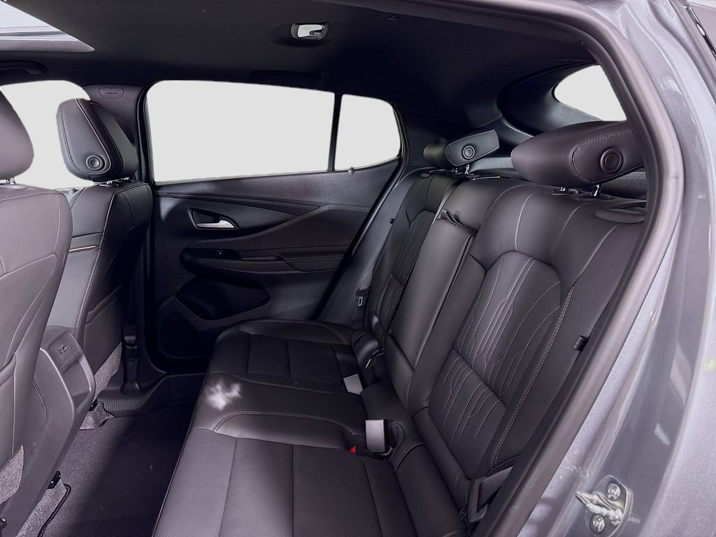 New 2026 Buick Envista Avenir FWD image 23