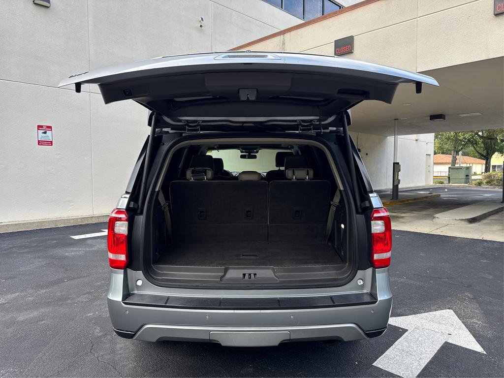 Used 2020 Ford Expedition XLT w/ Equipment Group 202A image 13