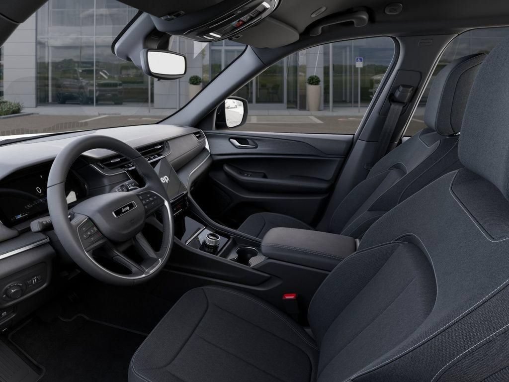New 2025 Jeep Grand Cherokee Laredo AWD/4WD image 22