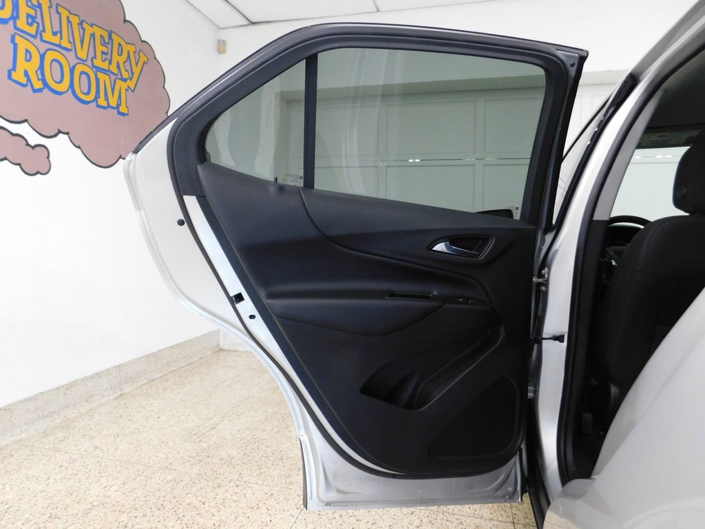 Used 2020 Chevrolet Equinox LT image 69
