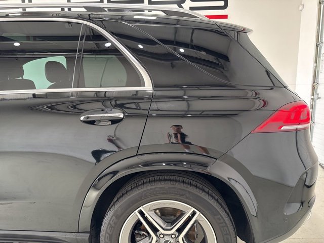 Used 2022 Mercedes-Benz GLE 350 4MATIC w/ AMG Line Exterior image 10