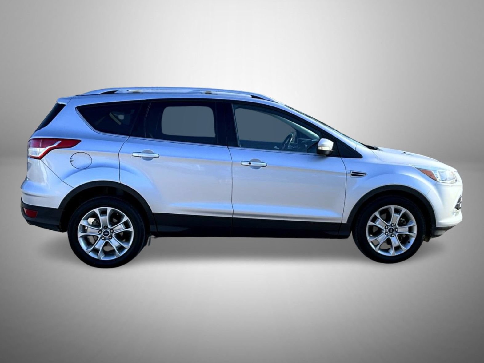 Used 2014 Ford Escape Titanium AWD/4WD image 4