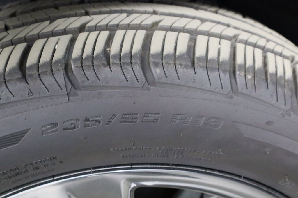 Used 2017 Toyota Highlander Limited image 41