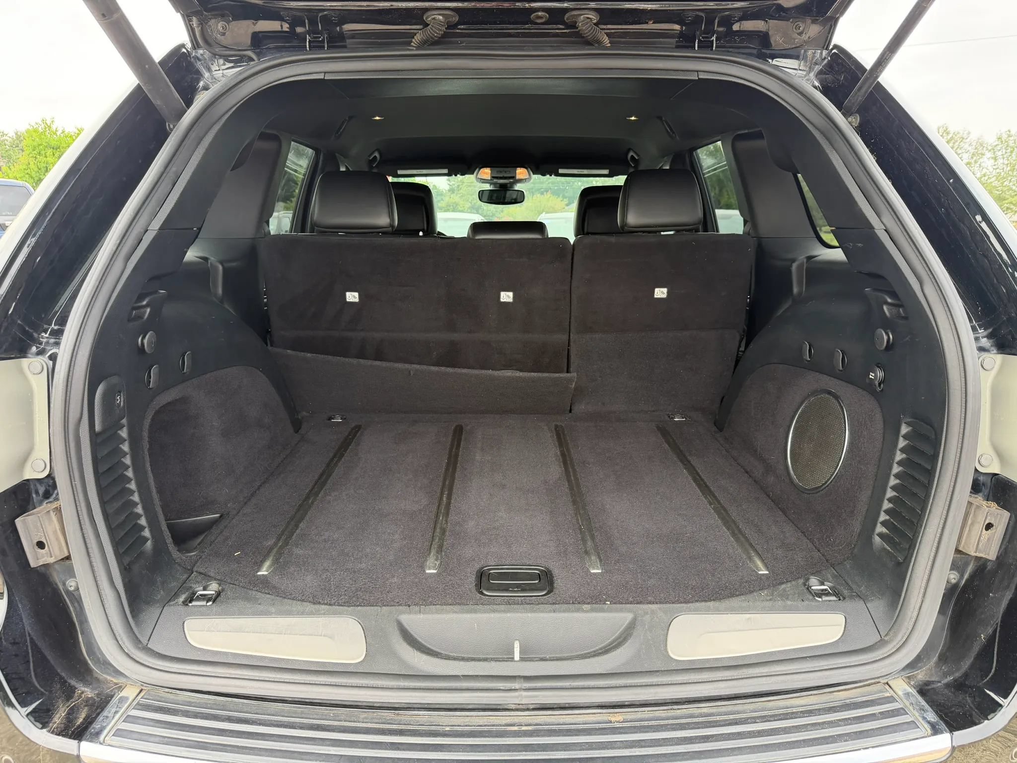 Used 2017 Jeep Grand Cherokee Limited RWD image 19