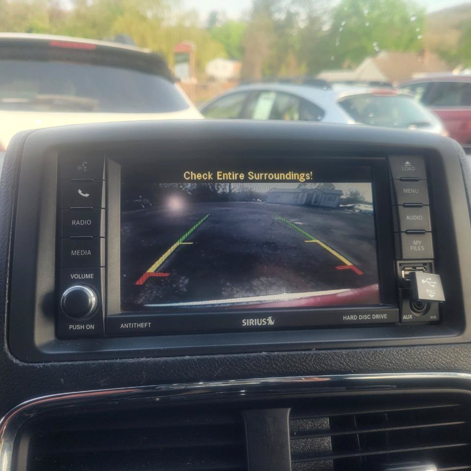Used 2019 Dodge Grand Caravan GT FWD image 16