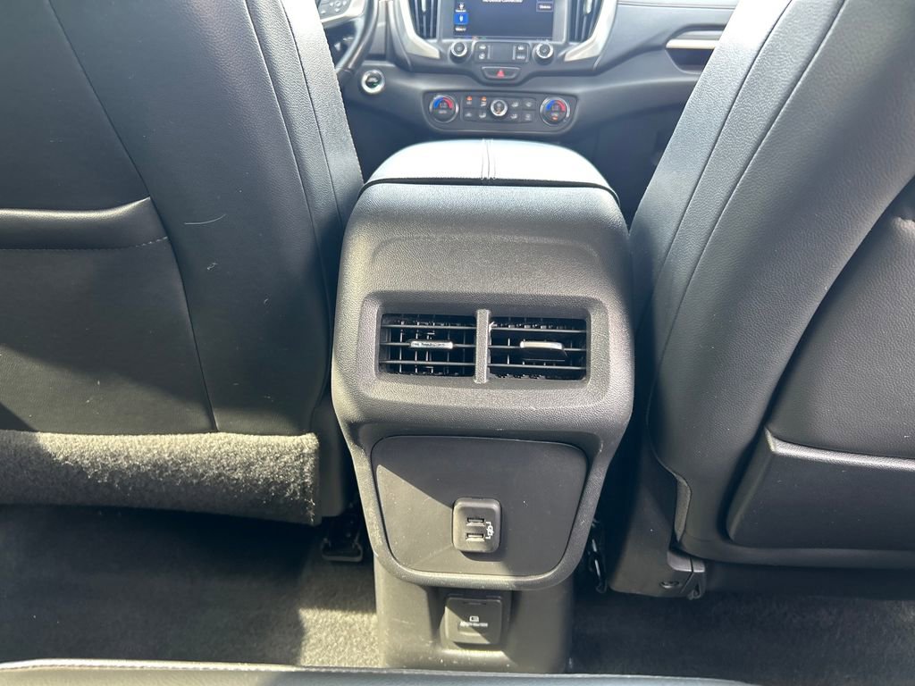 Used 2020 GMC Terrain SLT w/ Preferred Package image 26