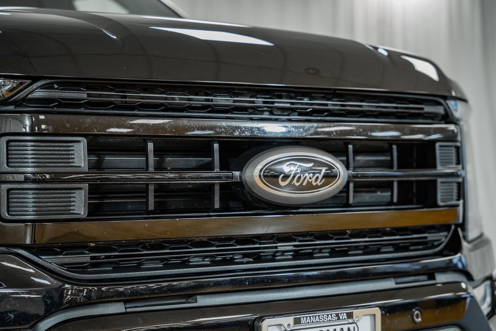 Certified 2023 Ford F150 Lariat w/ Equipment Group 502A High image 7