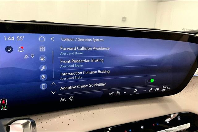 Used 2025 Buick Enclave Avenir w/ Super Cruise Package image 36