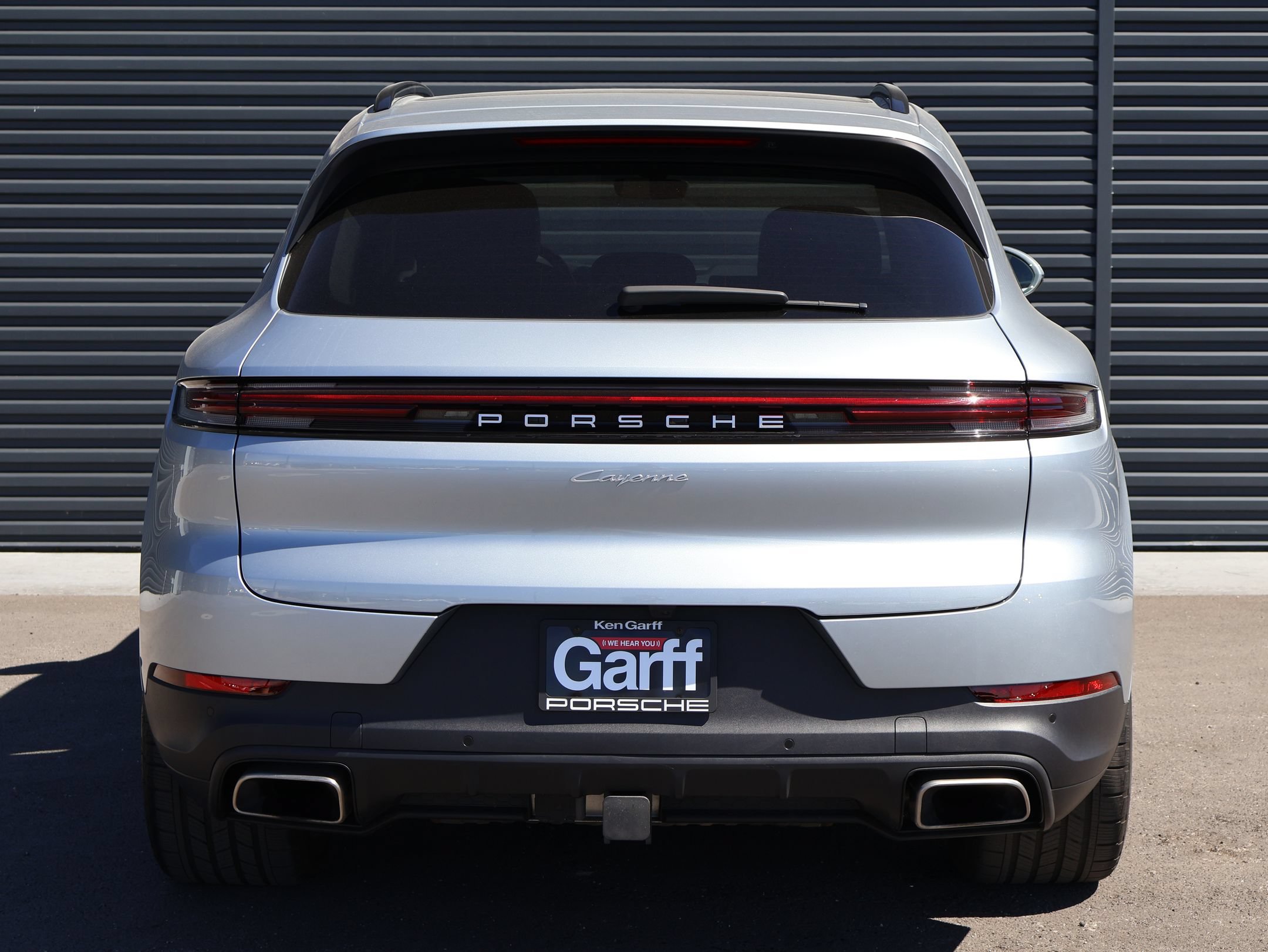 Certified 2024 Porsche Cayenne AWD/4WD image 9
