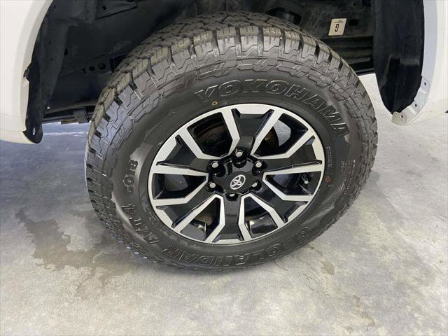 Certified 2022 Toyota Tacoma TRD Sport w/ Technology Package image 12