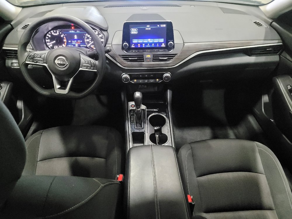 Used 2024 Nissan Altima 2.5 SV image 22