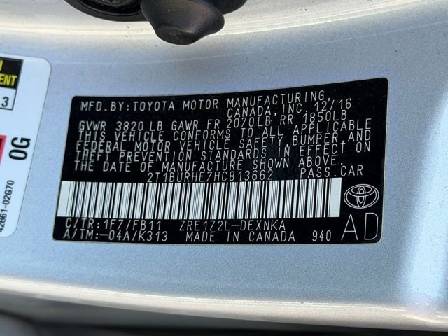 Used 2017 Toyota Corolla LE w/ Carpet Mat Package (TMS) image 21