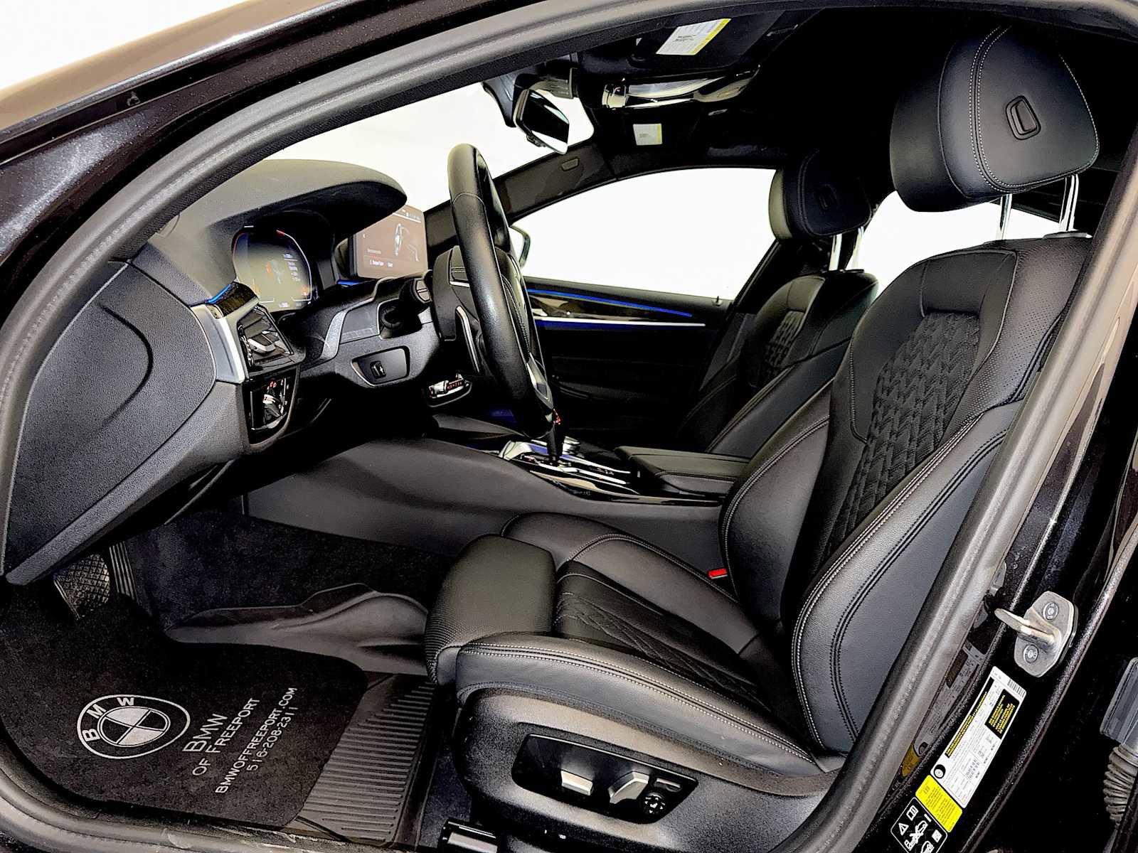 Certified 2023 BMW 530i xDrive w/ Convenience Package image 9