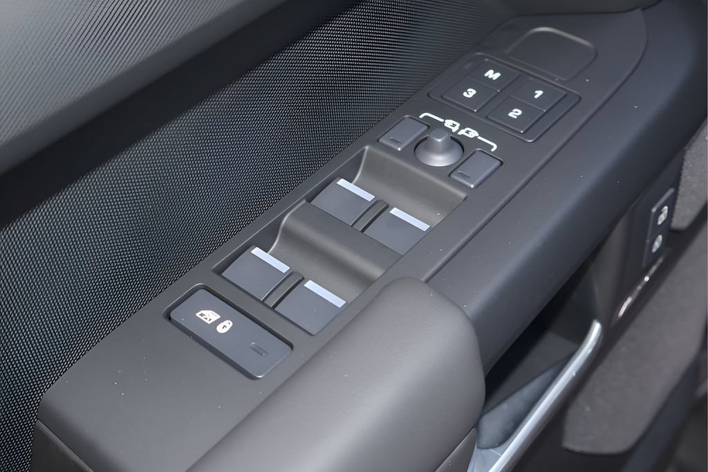 New 2026 Land Rover Defender 130 S AWD/4WD image 10