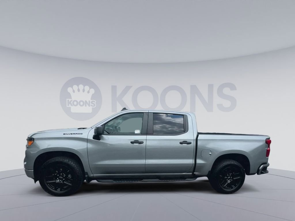 Used 2024 Chevrolet Silverado 1500 Custom w/ Turbomax Blackout Package AWD/4WD image 7