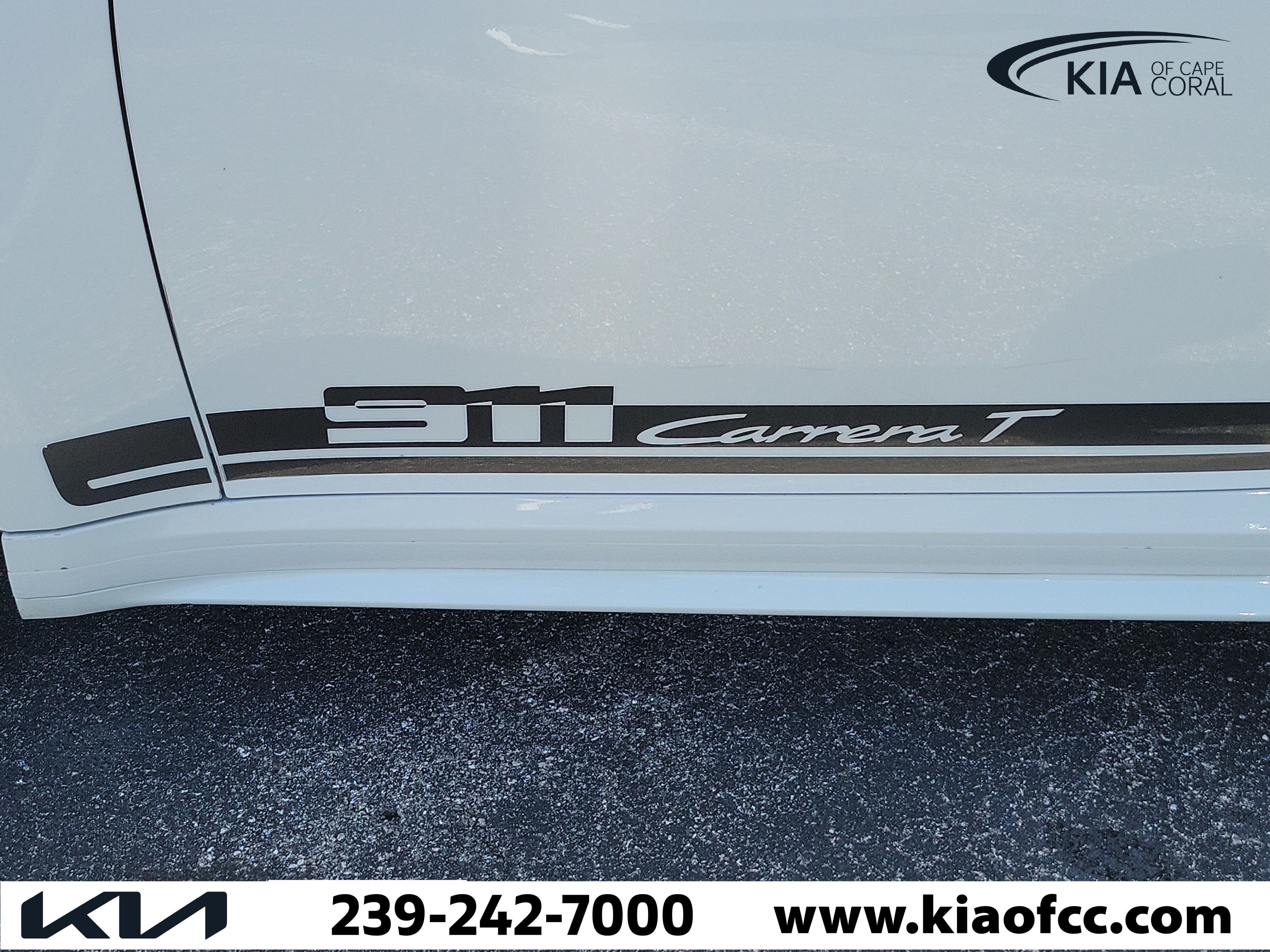 Used 2024 Porsche 911 Carrera RWD image 6
