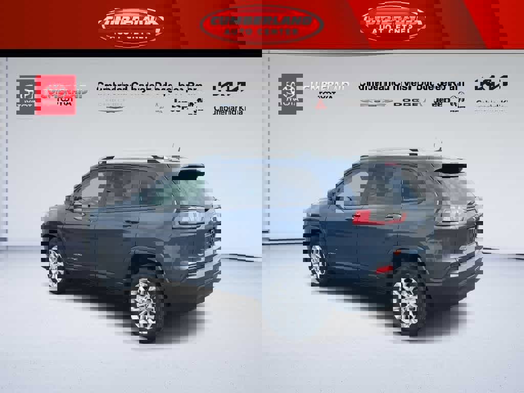 Used 2021 Jeep Cherokee Latitude image 6