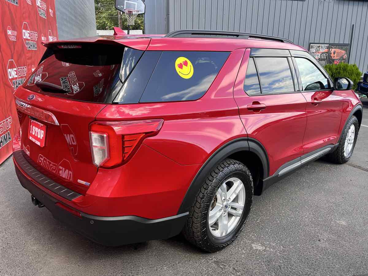 Used 2020 Ford Explorer XLT w/ Comfort Package AWD/4WD image 5