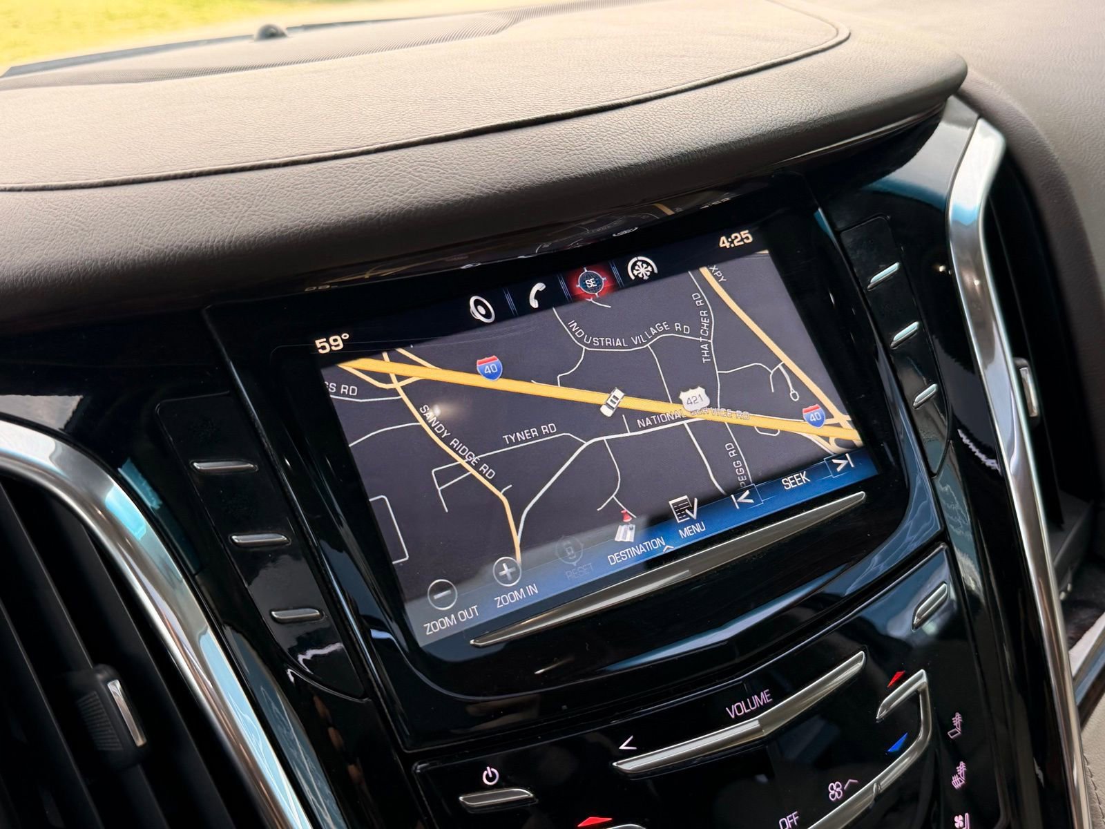 Used 2015 Cadillac Escalade ESV Premium AWD/4WD image 46