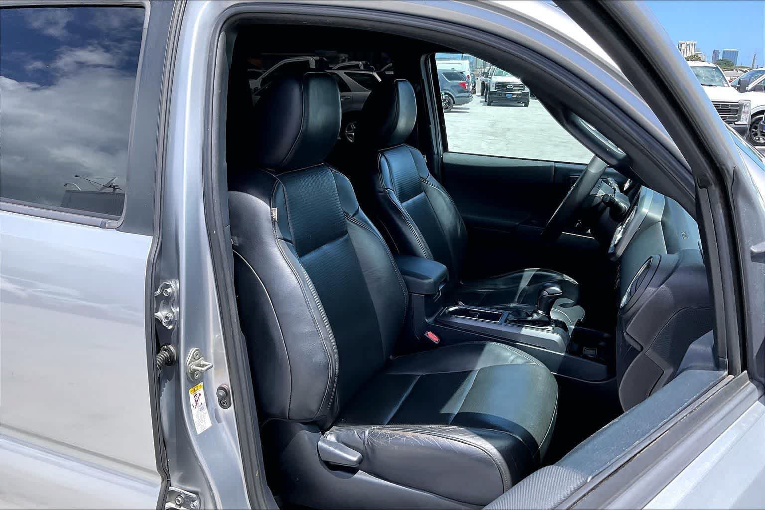 Used 2018 Toyota Tacoma 4x4 Double Cab image 13