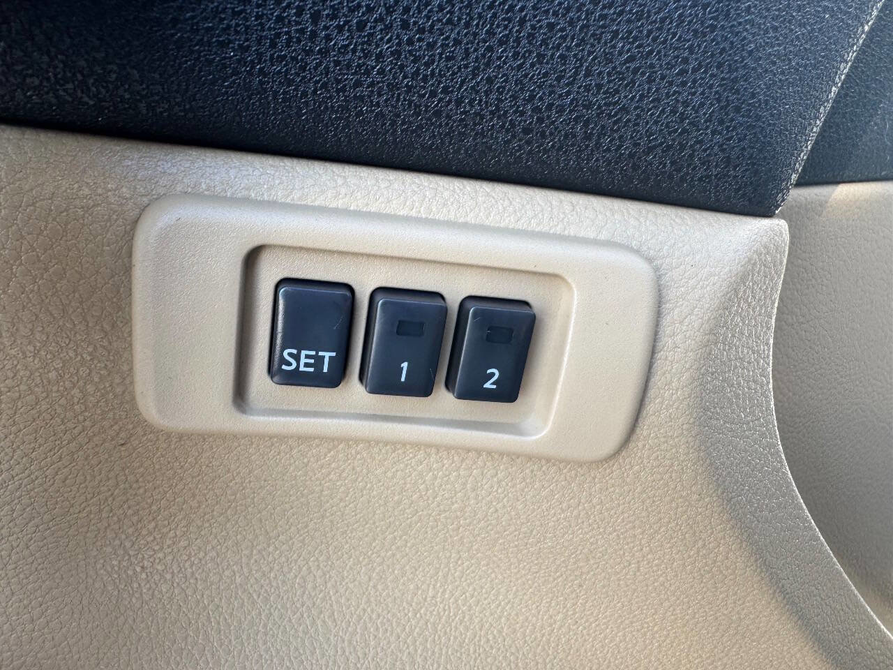 Used 2011 Nissan Maxima 3.5 SV w/ Premium Pkg image 17