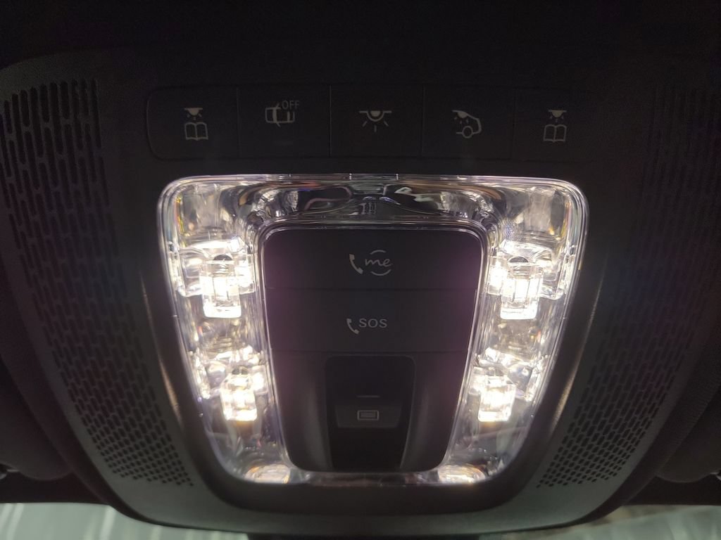 Used 2022 Mercedes-Benz GLA 250 4MATIC image 22