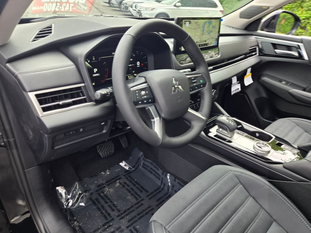 New 2026 Mitsubishi Outlander SE AWD/4WD image 19