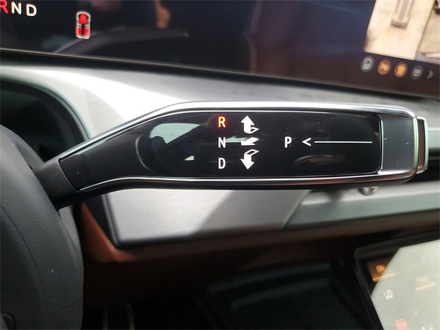 New 2026 Cadillac Vistiq Platinum image 17