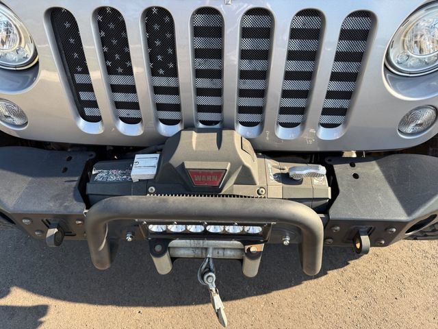 Used 2017 Jeep Wrangler Unlimited Rubicon w/ Connectivity Group image 15